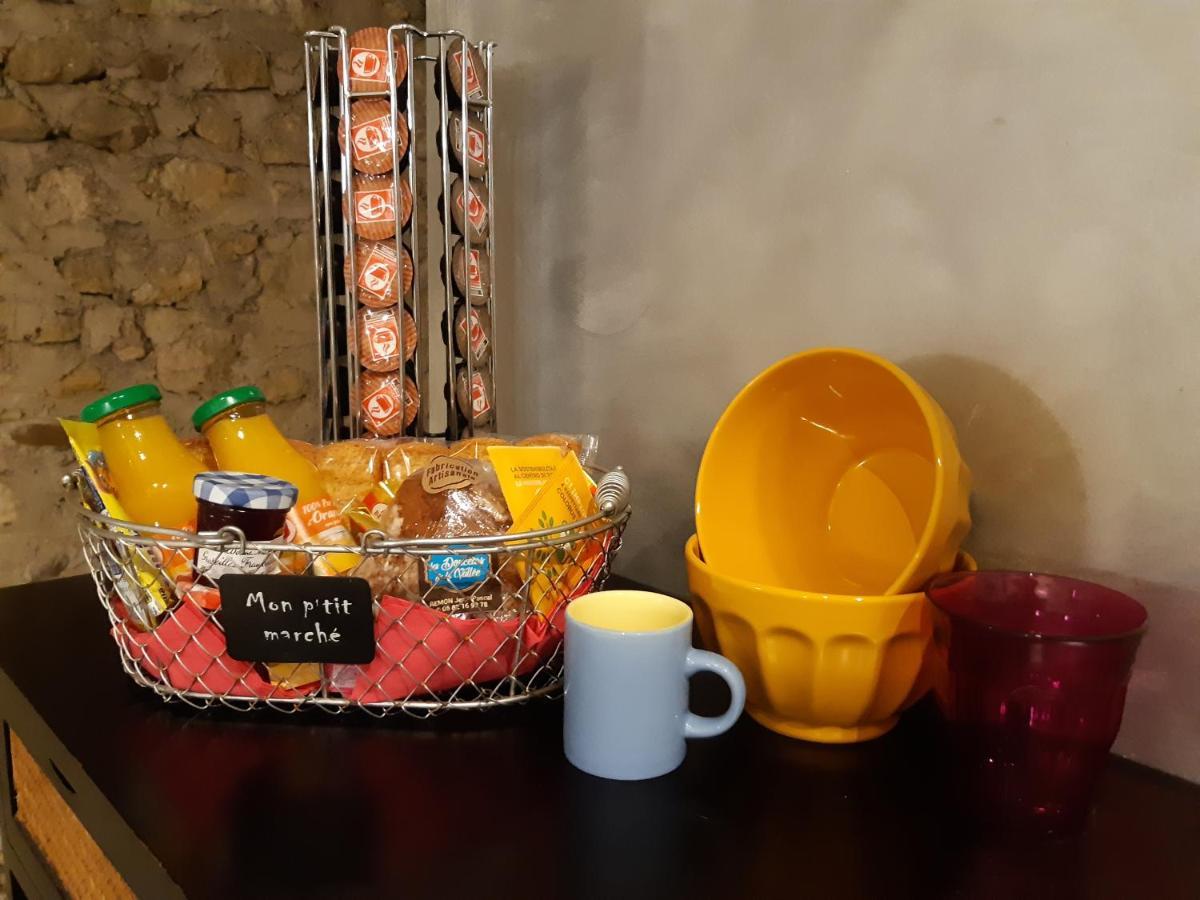 Gite, Jacuzzi & Vin Au Grenier De 马迪朗 外观 照片